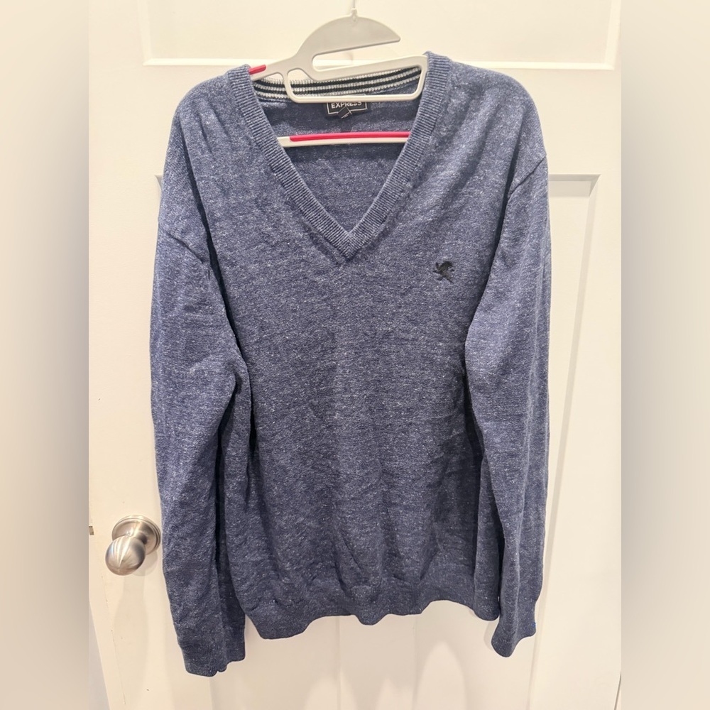 Express Navy Blue V-Neck Sweater Size XL Men’s Cotton Blend Long Sleeve Casual